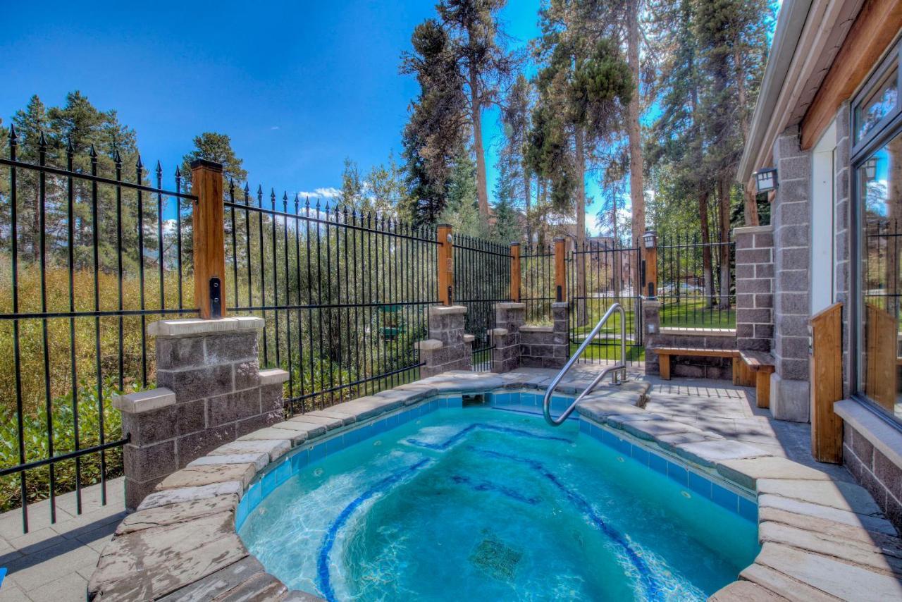 Trails End Starry Night Condo - Downtown Breck, Ski In-Out Breckenridge Dış mekan fotoğraf
