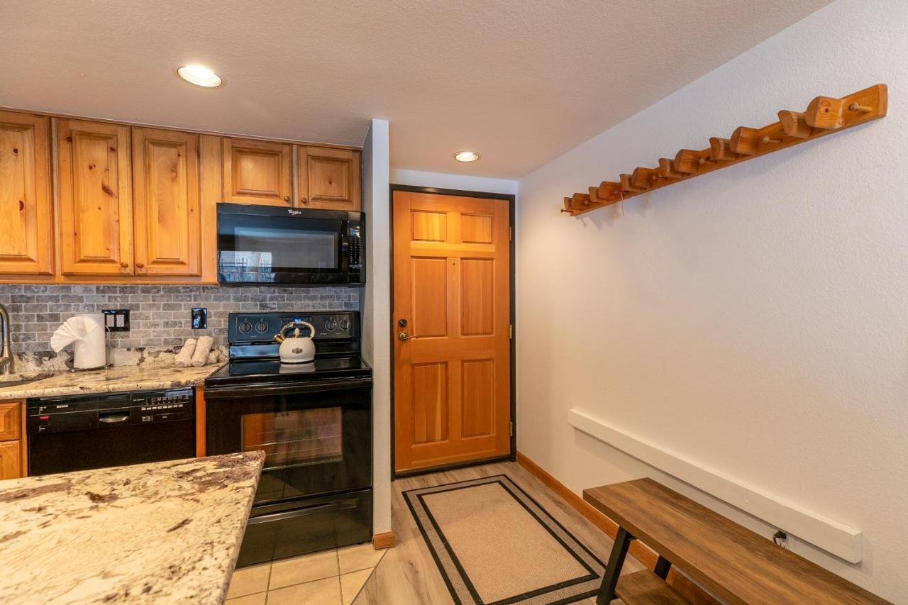 Trails End Starry Night Condo - Downtown Breck, Ski In-Out Breckenridge Dış mekan fotoğraf